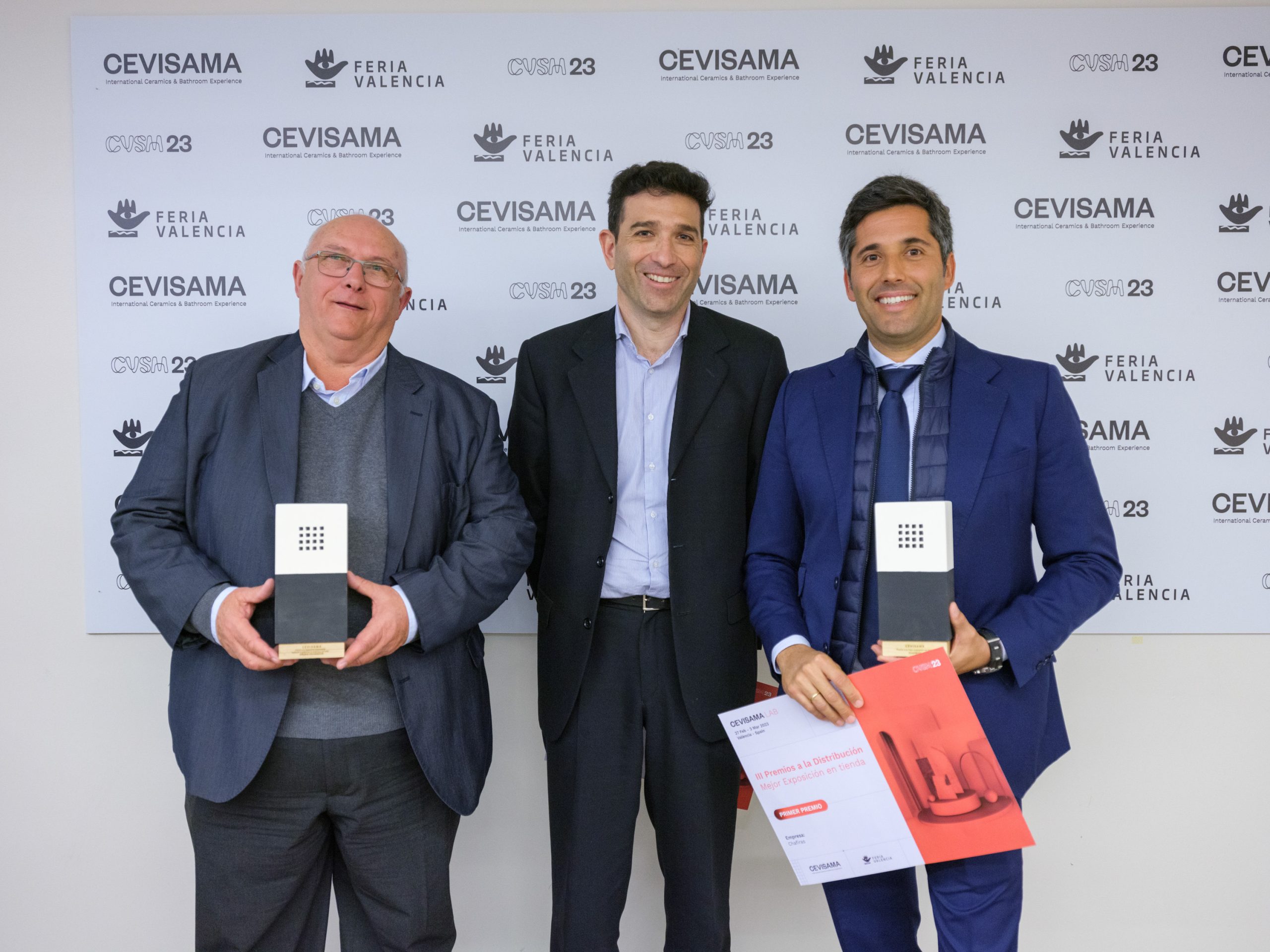 Cevisama 2023 premia a Chafiras por la Mejor Exposición en Tienda