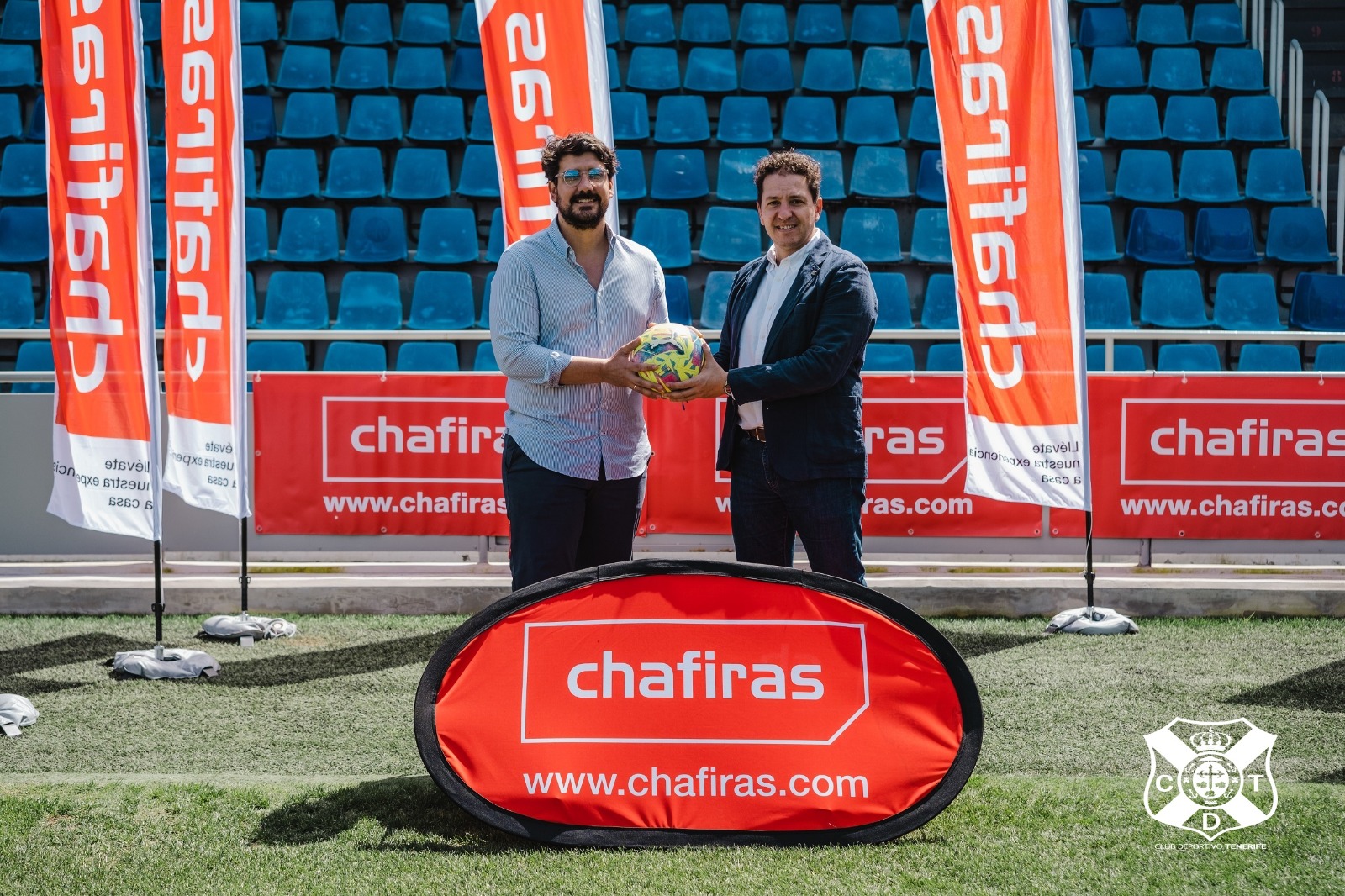 Grupo Las Chafiras, nuevo patrocinador del CD Tenerife